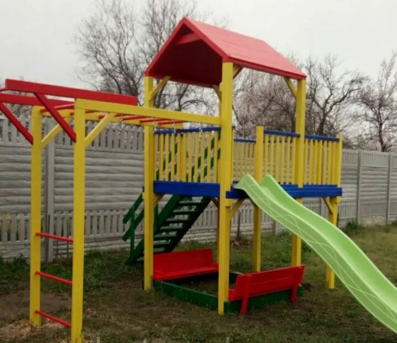 Детская площадка (игровой комплекс)